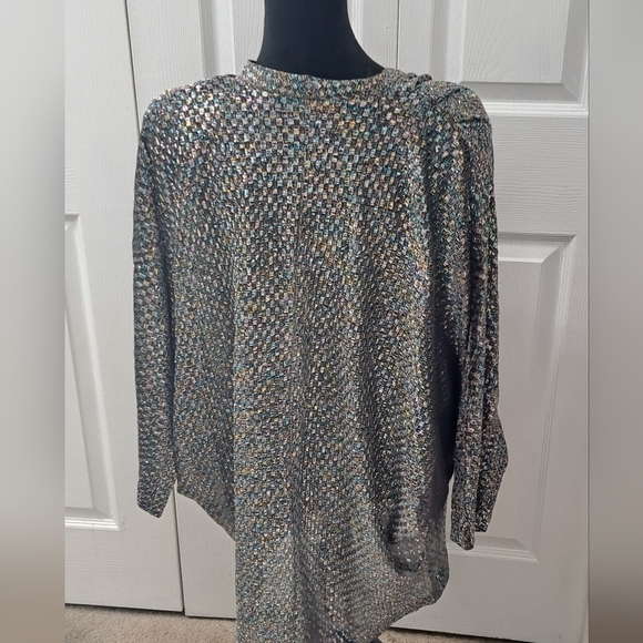 Open Cover Up Sparkles With Metallic Threads - Picture 4 of 9